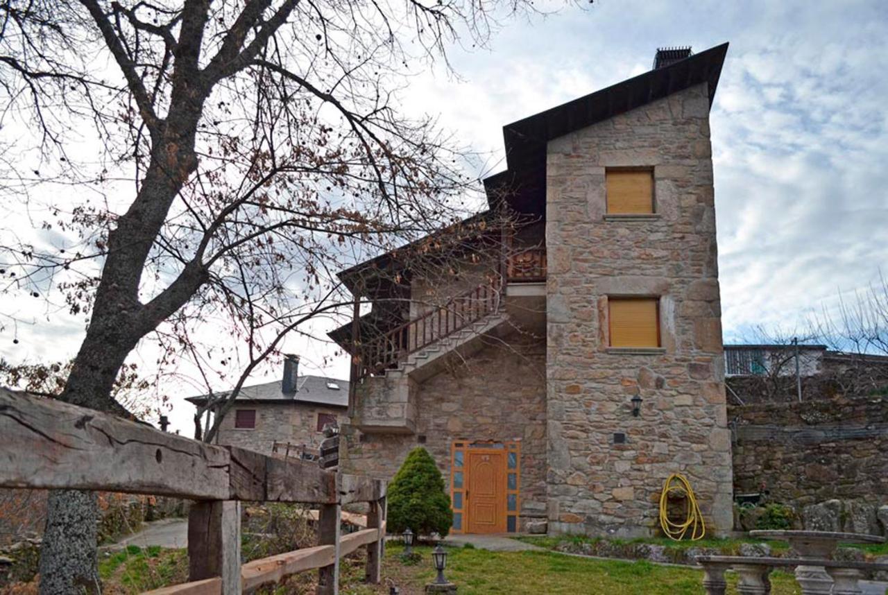 Hotel Rural La Casa De Irene Lubian Exterior photo